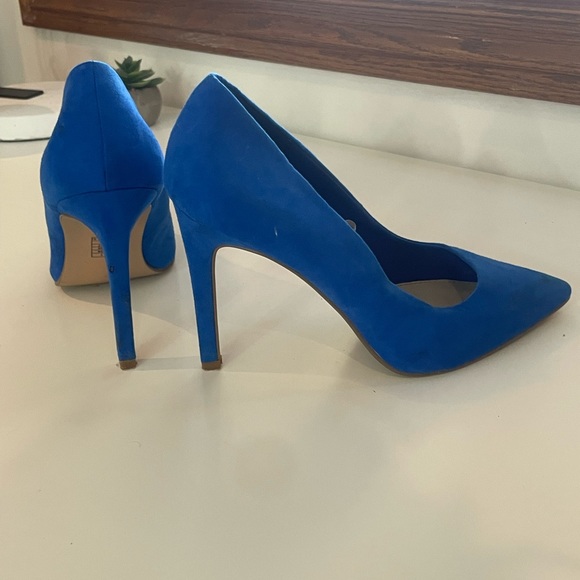 Royal Blue Suede Heels Size 7.5 Pumps Forever21 - Picture 4 of 4
